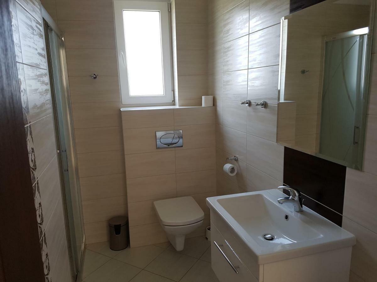 Apartamenty Bursztynowe Debki Luaran gambar