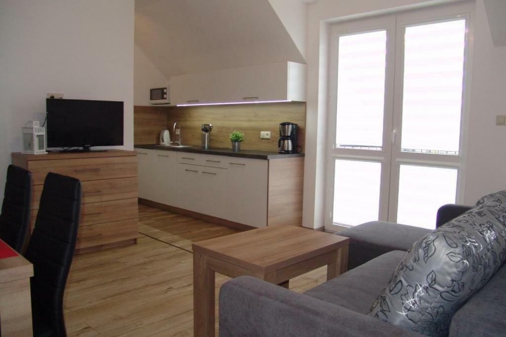 Apartamenty Bursztynowe Debki Luaran gambar