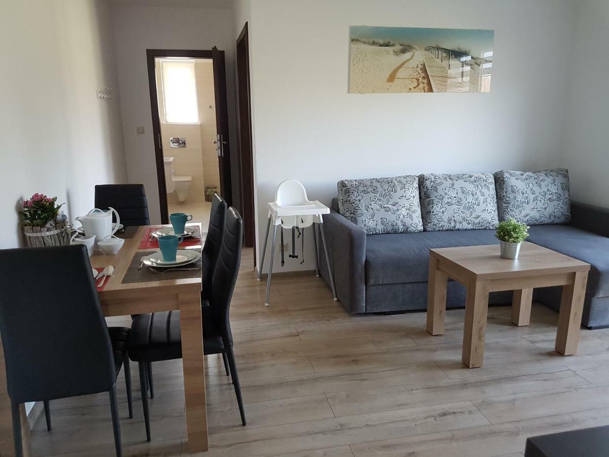 Apartamenty Bursztynowe Debki Luaran gambar